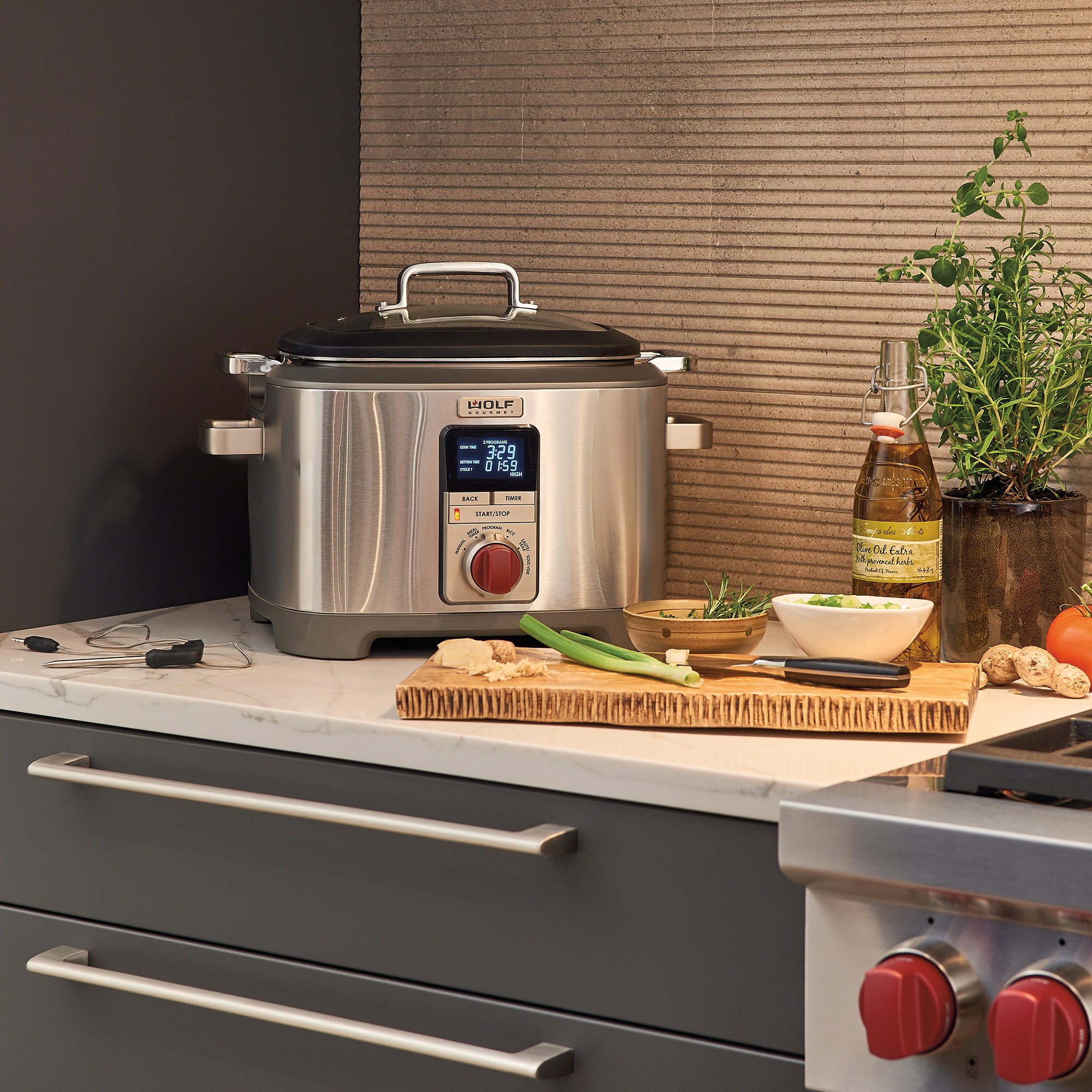 7-Quart Digital Slow Cooker With Temperature Probe + Precision Sous-Vide